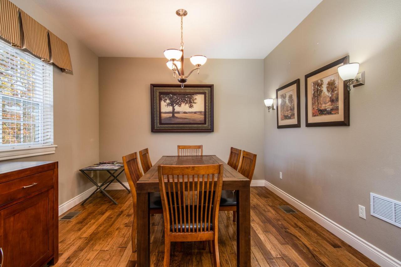 Two Bedroom Villa In The Heart Of Branson! Exterior foto